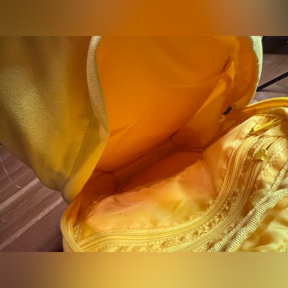 Brevitē yellow Backpack - Picture 8 of 9